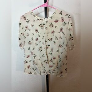 Sienna Sky Floral Top Size Small